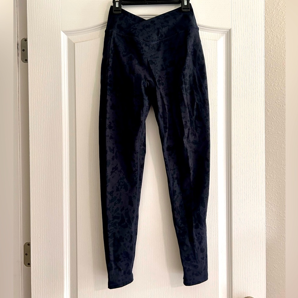 ALPHALETE LEGGINGS